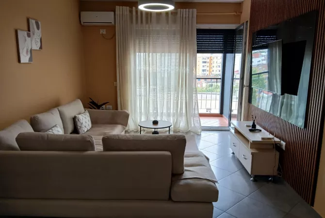 Shtepi me qera 1+1 ne Tirane - 600 Euro