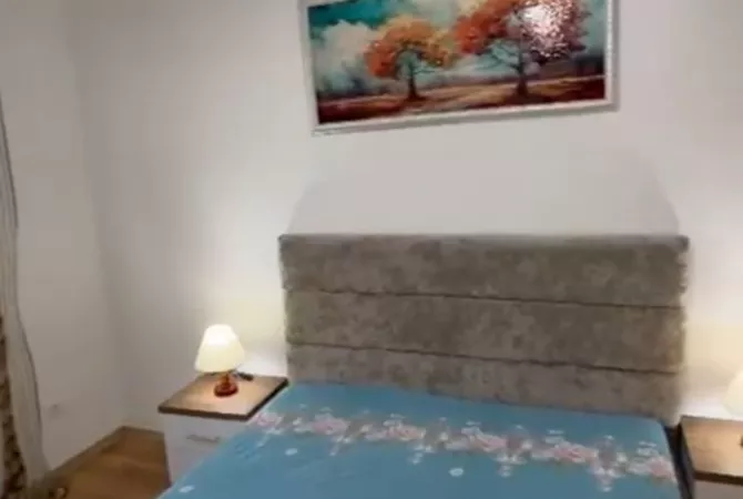 Shtepi me qera Apartament ne Tirane, 1+1, Mobilimi E mobiluar, Pagesa 38,000  Leke.