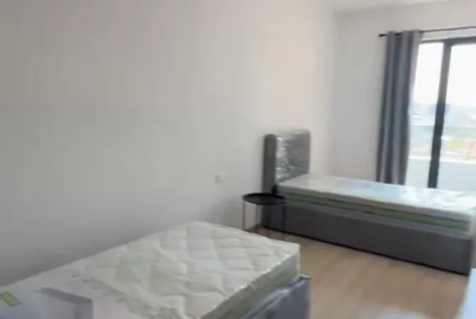 Shtepi me qera 2+1 ne Tirane - 40,000 Leke