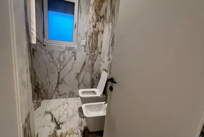 Shtepi me qera 2+1 ne Tirane - 45,000 Leke