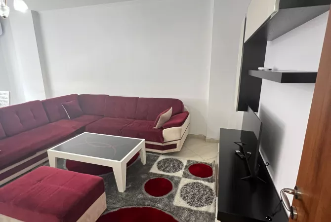 Casa in affitto 2+1 a Tirana - 50,000 Leke