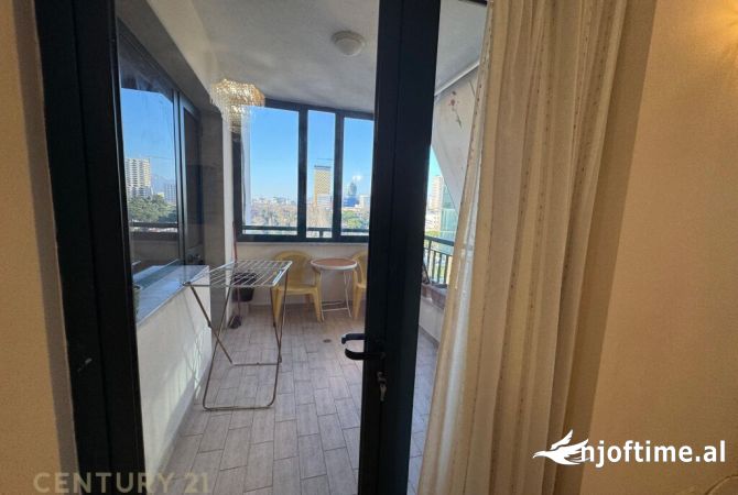 Shtepi me qera Apartament ne Tirane, 2+1, Mobilimi E mobiluar, Pagesa 1,000  Euro.