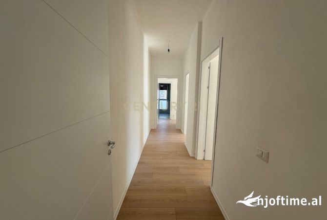 Shtepi ne shitje 3+1 ne Tirane - 238,000 Euro