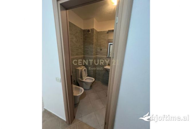 Shtepi ne shitje 1+1 ne Tirane - 92,000 Euro