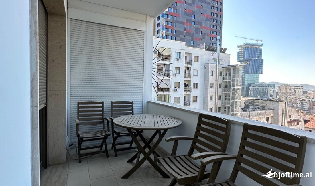 Shtepi me qera Apartament ne Tirane, 3+1, Mobilimi E mobiluar, Pagesa 800  Euro.