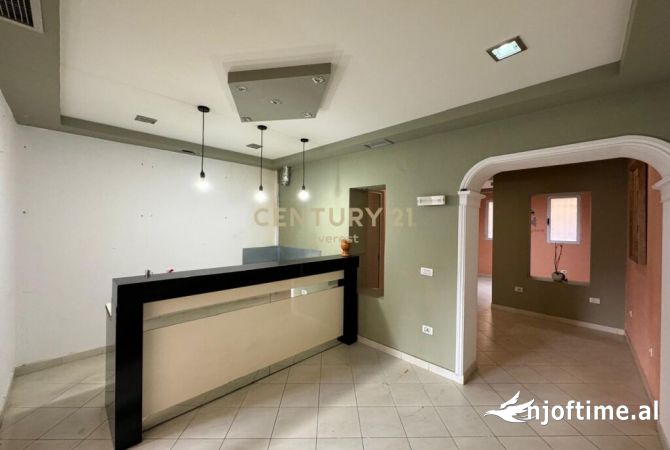Shtepi ne shitje 1+1 ne Tirane - 80,000 Euro