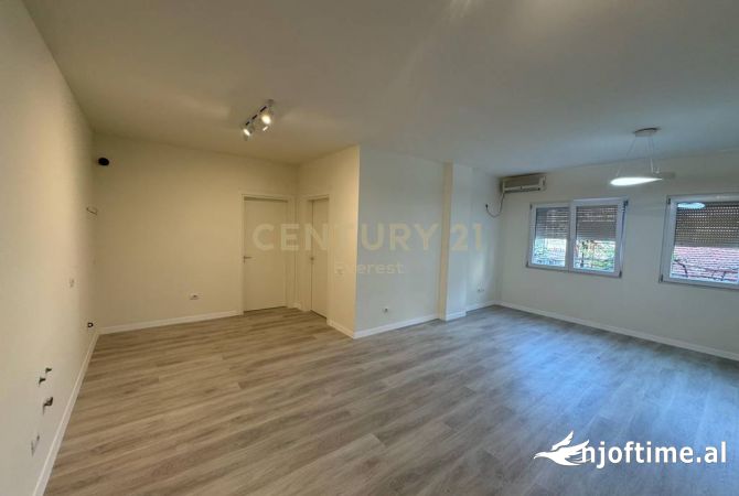 Shtepi ne shitje 2+1 ne Tirane - 162,000 Euro
