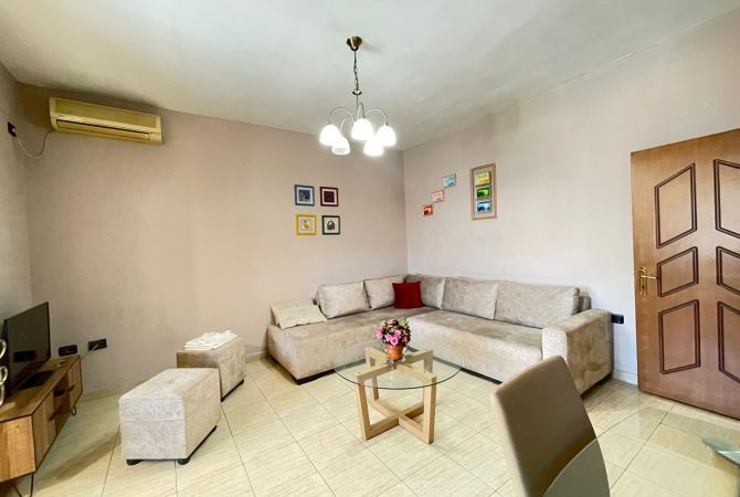 Shtepi me qera 1+1 ne Tirane - 450 Euro