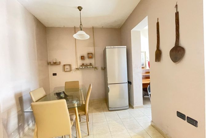 Shtepi me qera 1+1 ne Tirane - 450 Euro