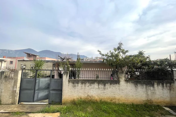 House for Sale 2+1 in Tirana - 165,000 Euro