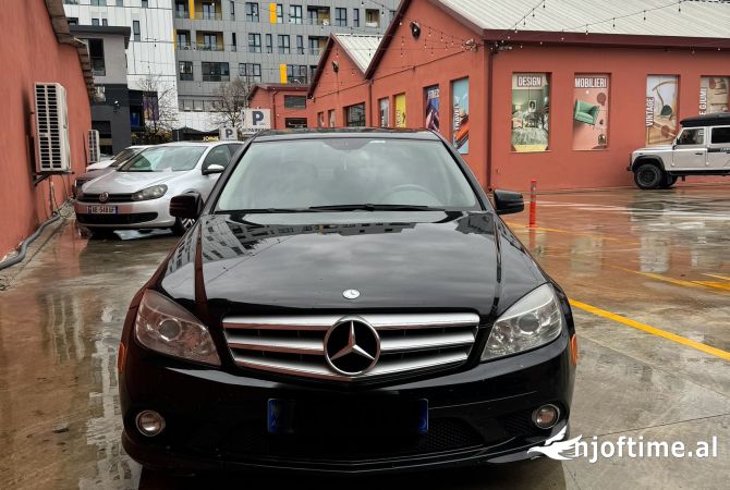 Makina ne shitje ne Tirane - 6,399 Euro