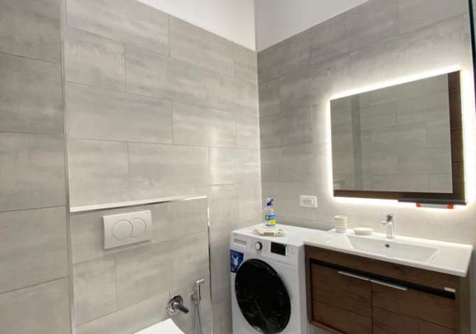 Shtepi me qera Apartament ne Tirane, 2+1, Mobilimi E mobiluar, Pagesa 700  Euro.