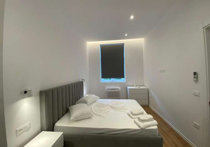 Shtepi me qera Apartament ne Tirane, 2+1, Mobilimi E mobiluar, Pagesa 700  Euro.