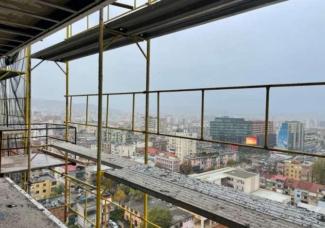 Ambient biznesi me qera 3+1 ne Tirane - 2,500 Euro