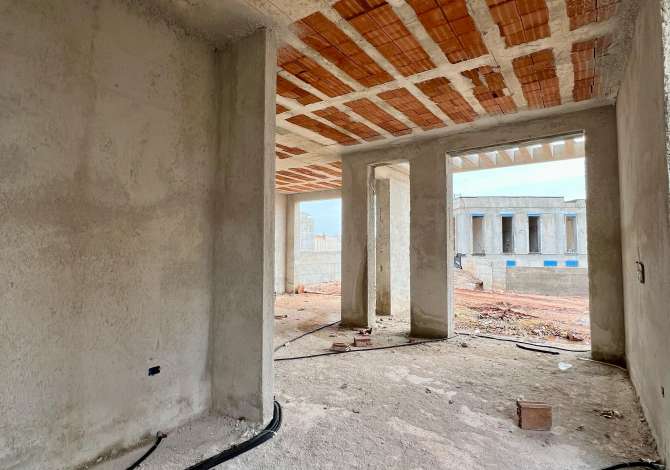 Luxury villas for sale in Himara 3+1, Emty