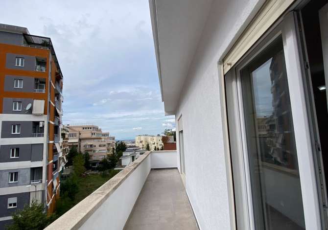 Shtepi me qera 2+1 ne Tirane - 550 Euro