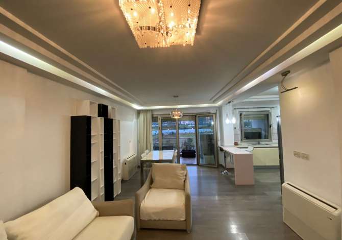 Shtepi me qera Apartament ne Tirane, 3+1, Mobilimi E mobiluar, Pagesa 2,000  Euro.