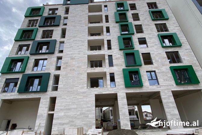 Shtepi ne shitje Apartament ne Tirane, 2+1, Mobilimi Bosh, pa mobiluar, Pagesa 180,000  Euro.