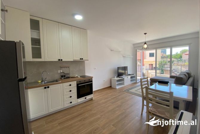 Shtepi me qera 1+1 ne Tirane - 550 Euro