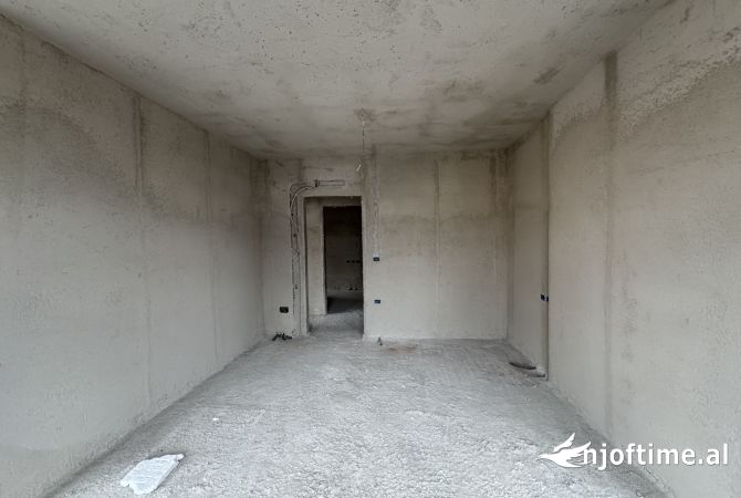 Shtepi ne shitje 3+1 ne Tirane - 295,680 Euro