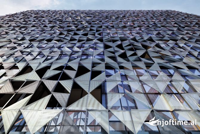 Shtepi ne shitje 1+1 ne Tirane - 610,000 Euro