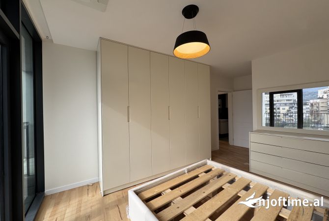 Shtepi me qera Apartament ne Tirane, 2+1, Mobilimi E mobiluar, Pagesa 1,500  Euro.