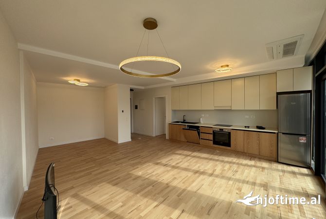 Shtepi me qera 2+1 ne Tirane - 1,500 Euro