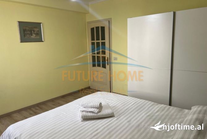 Shtepi me qera Apartament ne Tirane, 2+1, Mobilimi E mobiluar, Pagesa 1,000  Euro.