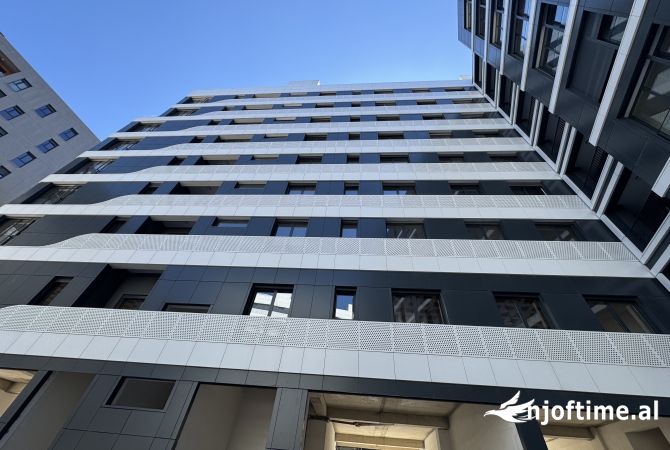 Shtepi ne shitje Apartament ne Tirane, 2+1, Mobilimi Bosh, pa mobiluar, Pagesa 195,000  Euro.