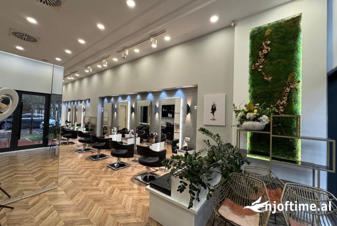 Ambient biznesi me qera 1+1 ne Tirane - 2,500 Euro