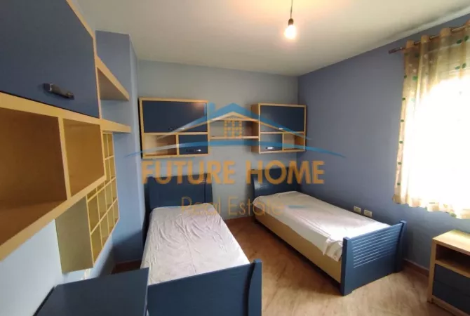Shtepi me qera 2+1 ne Tirane - 650 Euro