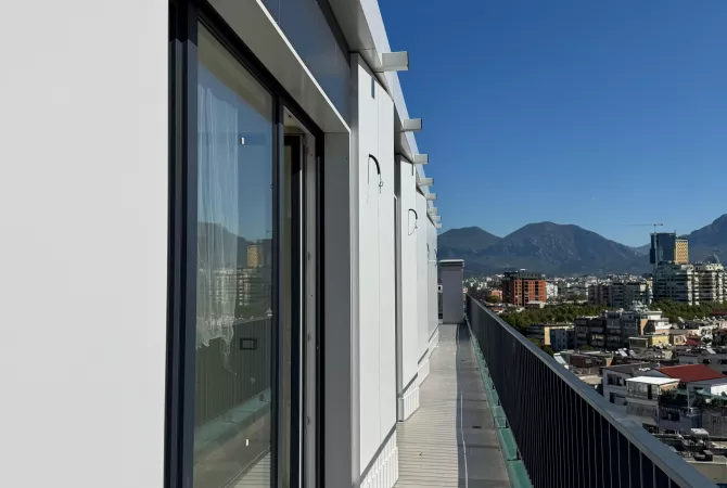 Apartment for sale in Tirana 3+1, Emty