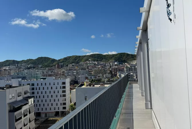 Apartment for sale in Tirana 3+1, Emty