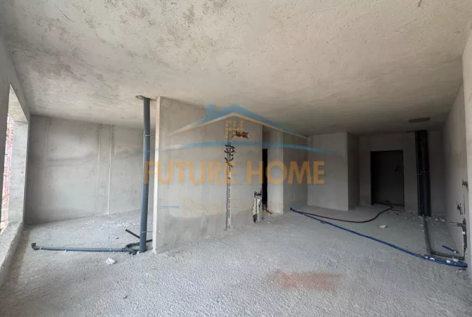 Apartment for sale in Tirana 1+1, Emty