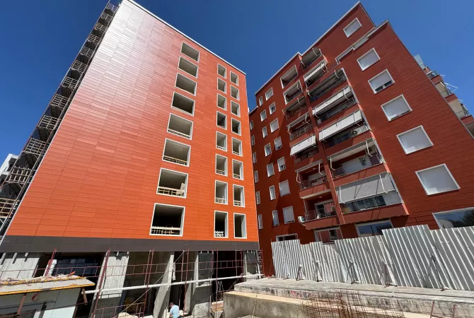 Shtepi ne shitje Apartament ne Tirane, 2+1, Mobilimi Bosh, pa mobiluar, Pagesa 255,000  Euro.