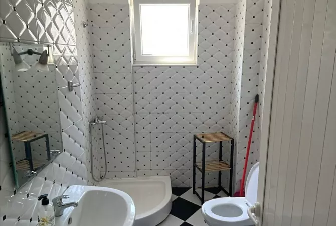 Shtepi me qera 2+1 ne Tirane - 500 Euro