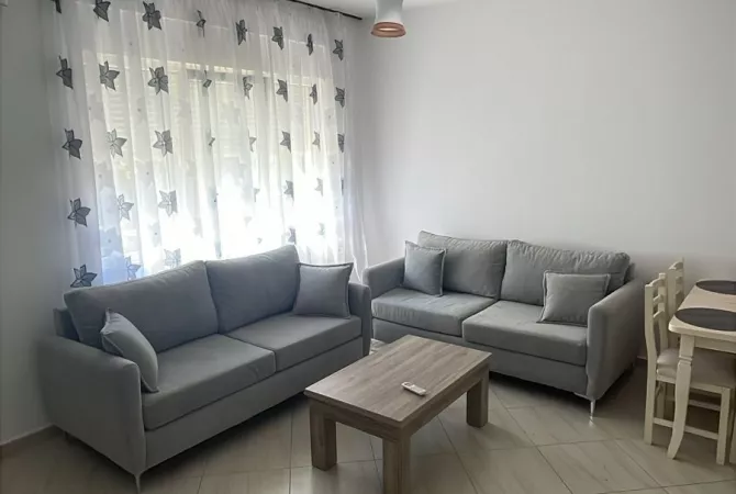 Shtepi me qera 2+1 ne Tirane - 500 Euro