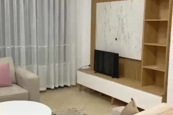 Shtepi me qera 1+1 ne Tirane - 550 Euro