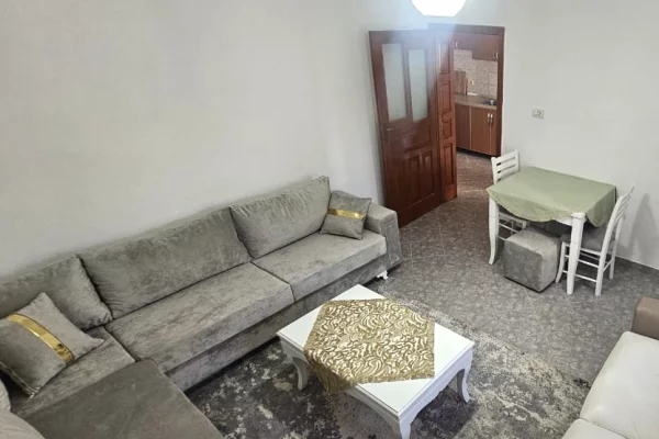 House for Rent 1+1 in Tirana - 400 Euro