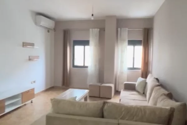 Shtepi me qera 3+1 ne Tirane - 550 Euro