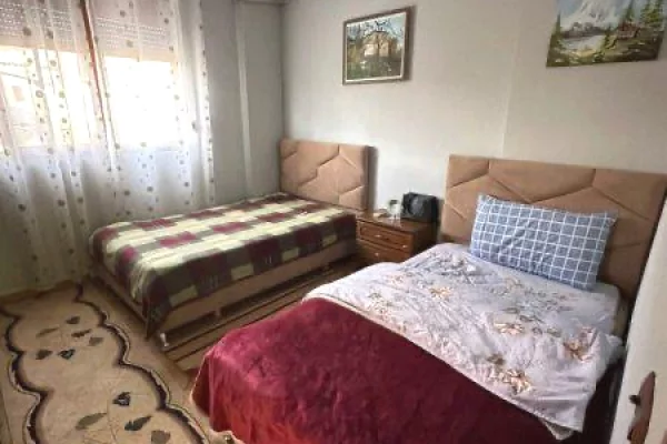 Shtepi me qera 2+1 ne Tirane - 750 Euro