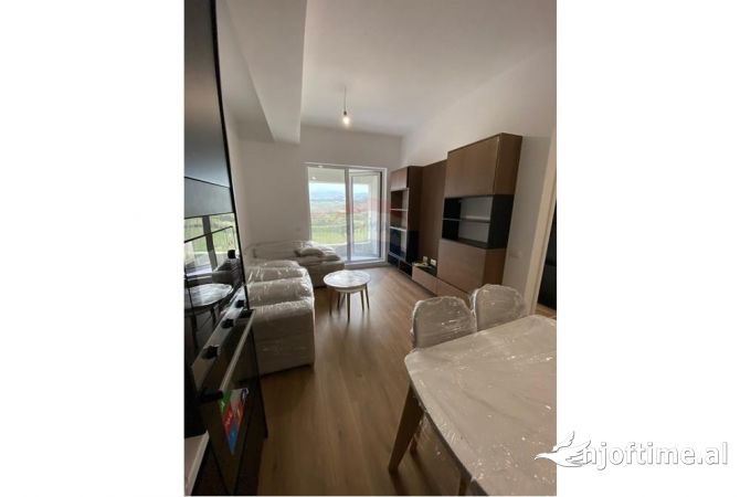 Shtepi me qera 1+1 ne Tirane - 45,000 Leke