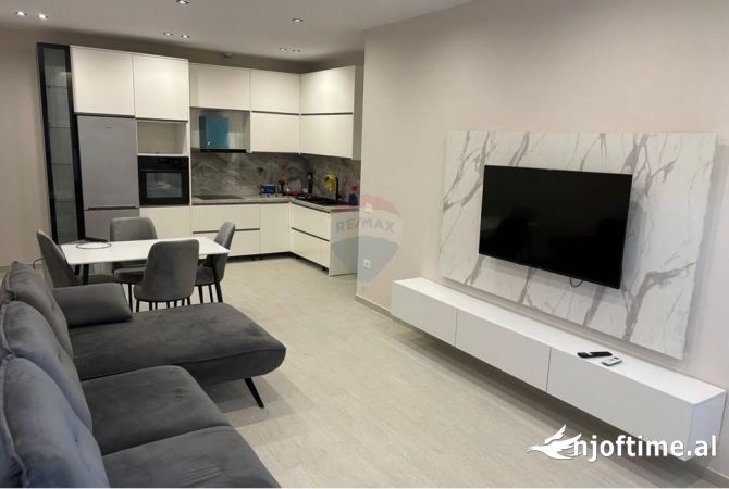 Shtepi me qera Apartament ne Tirane, 1+1, Mobilimi E mobiluar, Pagesa 400  Euro.