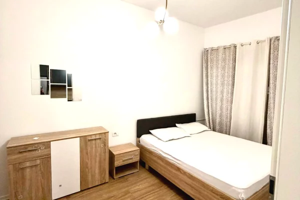 Shtepi me qera Apartament ne Tirane, 1+1, Mobilimi E mobiluar, Pagesa 35,000  Leke.