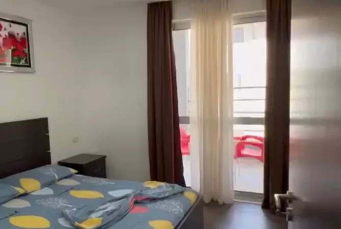 Shtepi me qera Apartament ne Lezhe, 2+1, Mobilimi E mobiluar, Pagesa 350  Euro.