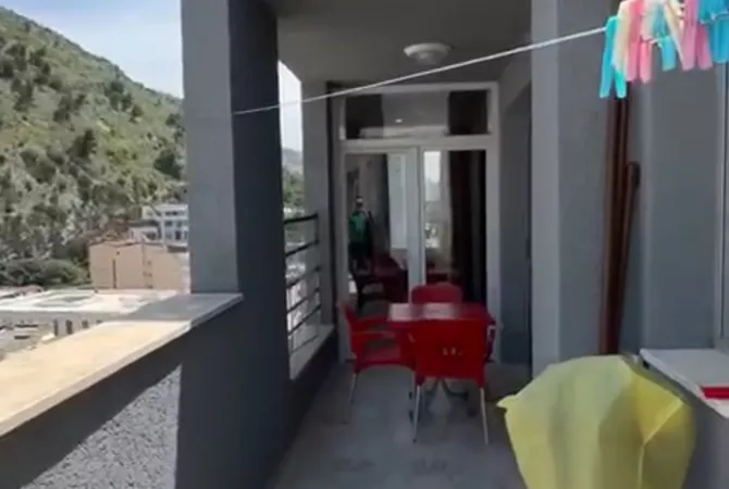 Shtepi me qera Apartament ne Lezhe, 2+1, Mobilimi E mobiluar, Pagesa 350  Euro.