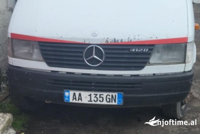 Makina ne shitje  ne Fier - 7,500 Euro