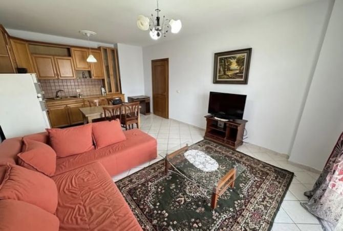 Shtepi me qera 1+1 ne Tirane - 500 Euro