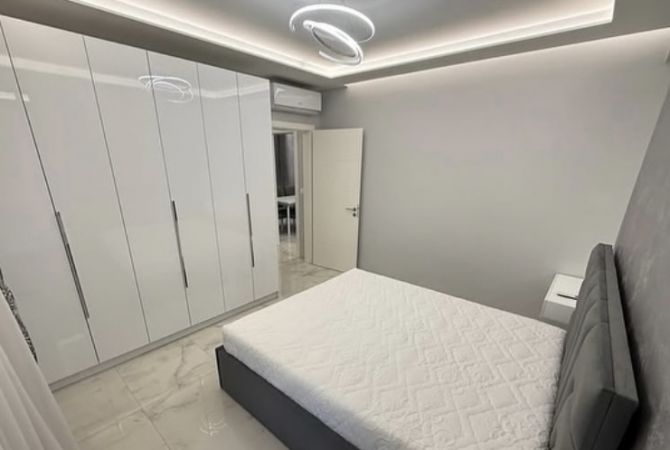 Shtepi me qera 2+1 ne Tirane - 700 Euro