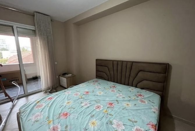 Shtepi me qera 2+1 ne Tirane - 650 Euro